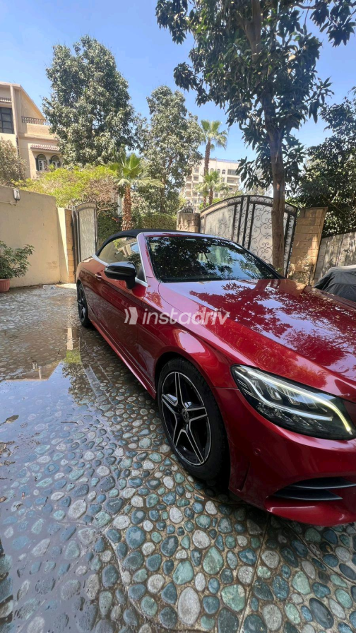 Mercedes C 180 2019 Red Automatic Used for Sale in Maadi - 2