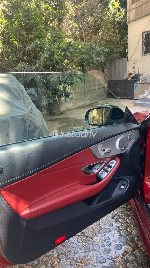 Mercedes C 180 2019 Red Automatic Used for Sale in Maadi - 5