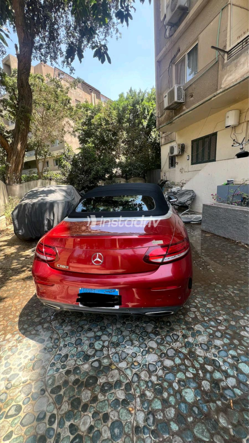 Mercedes C 180 2019 Red Automatic Used for Sale in Maadi - 8