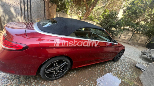 Mercedes C 180 2019 Red Automatic Used for Sale in Maadi - 9