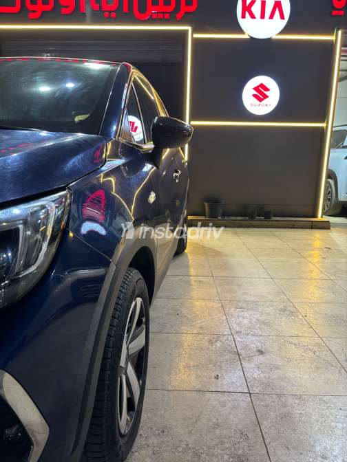 Opel Crossland 2023 Blue Automatic Used for Sale in Nasr city - 9
