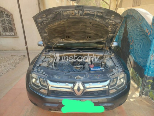 رينو داستر 2018 رمادي غامق أوتوماتيك مستعملة للبيع في 6 أكتوبر - 2