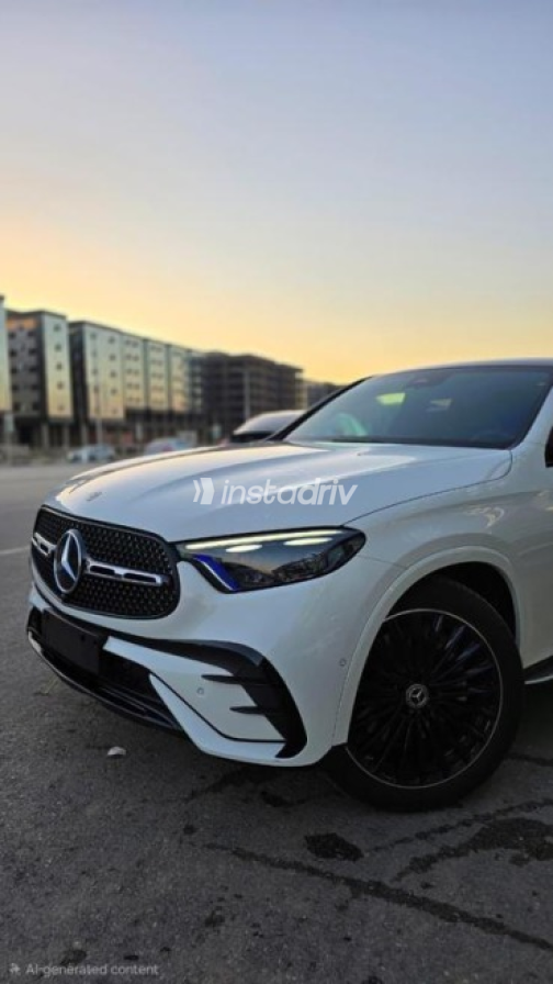 مرسيدس GLC 300 2024 أبيض أوتوماتيك مستعملة للبيع في القاهرة - 7