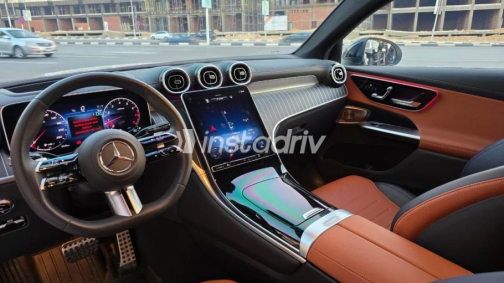 مرسيدس GLC 300 2024 أبيض أوتوماتيك مستعملة للبيع في القاهرة - 9