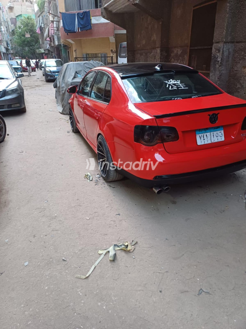 Volkswagen Golf 2006 Red Automatic Used for Sale in Giza - 4