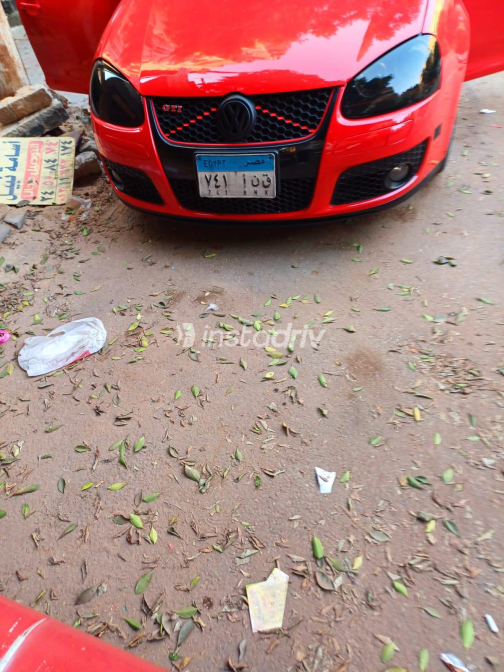 Volkswagen Golf 2006 Red Automatic Used for Sale in Giza - 7
