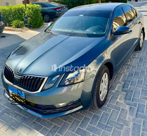 سكودا اوكتافيا 2020 رمادي غامق أوتوماتيك مستعملة للبيع في الزقازيق - 9
