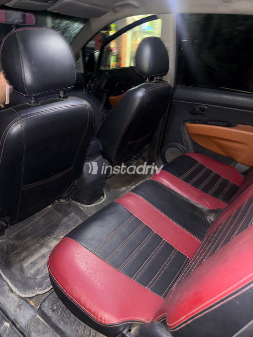 Kia Cadenza 2013 Black Automatic Used for Sale in Gharbia - 2