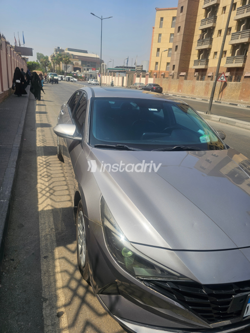 هيونداي إلنترا سى ان 7 2022 رمادي أوتوماتيك مستعملة للبيع في القاهرة - 6