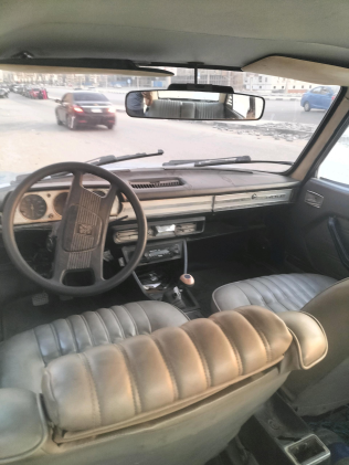 بيجو 504 1977 أبيض يدوي مستعملة للبيع في المعادى