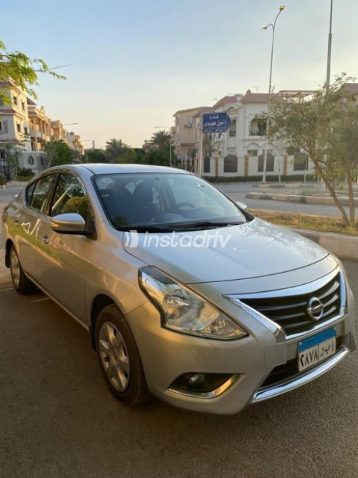 Nissan Sunny 2023 White Automatic Used for Sale in Greater Cairo ( Cairo + Giza) - 3