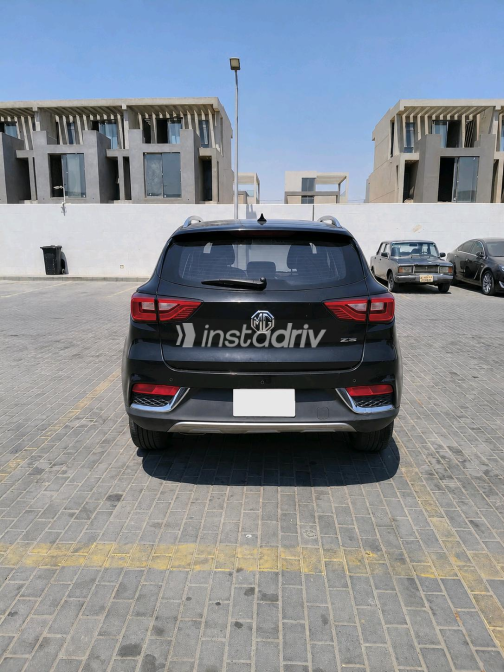 ام جى ZS 2021 أسود أوتوماتيك مستعملة للبيع في القاهرة - 8