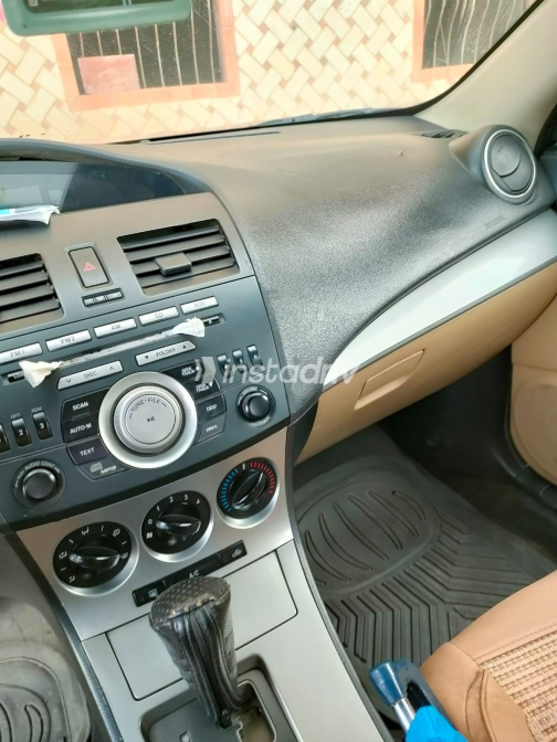 مازدا 3 2010 أسود أوتوماتيك مستعملة للبيع في البحيرة - 6