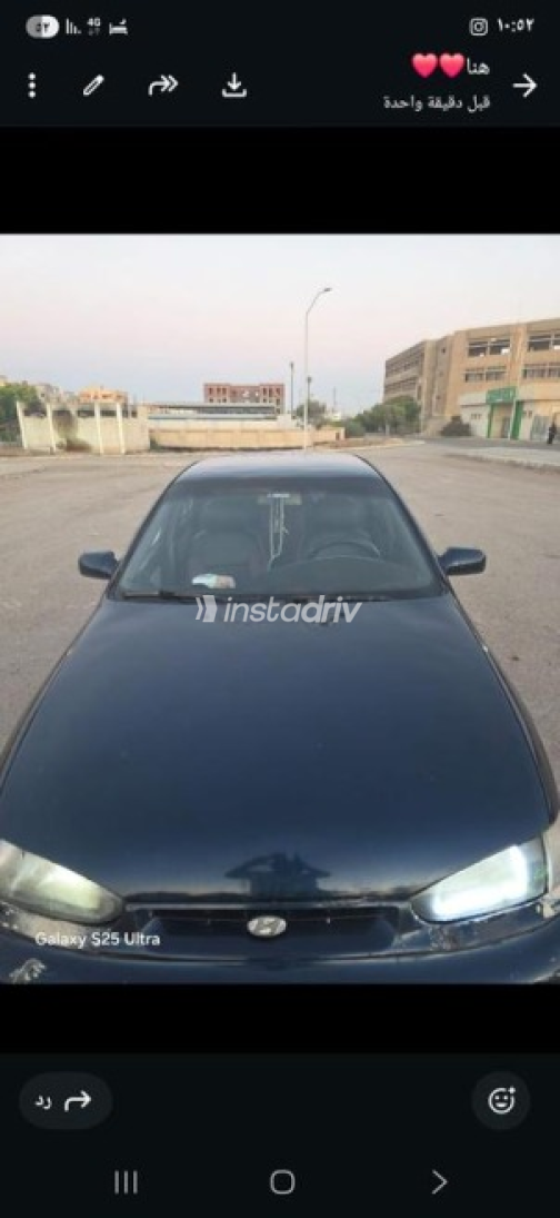Hyundai Elantra 1995 Blue Manual Used for Sale in Sadat City - 1