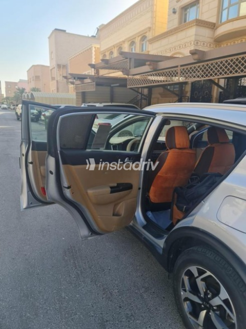 كيا سبورتاج 2021 فضي أوتوماتيك مستعملة للبيع في 6 أكتوبر - 1