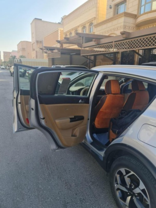 كيا سبورتاج 2021 فضي أوتوماتيك مستعملة للبيع في 6 أكتوبر