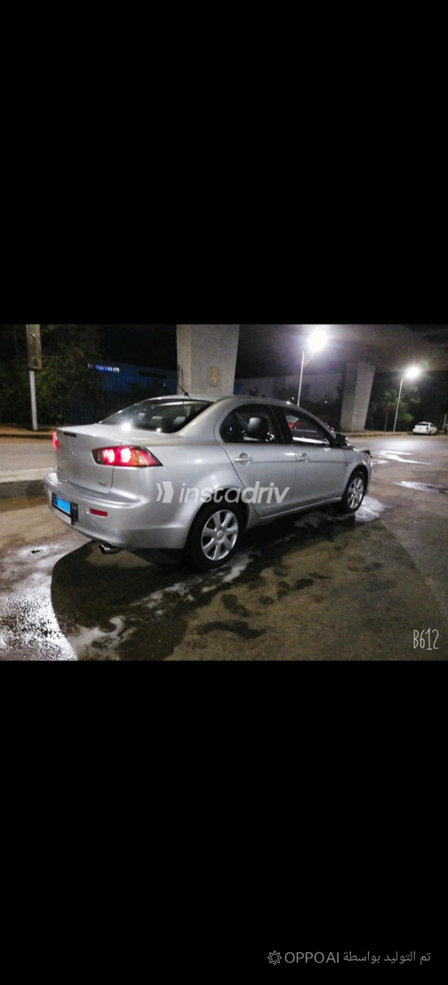 Mitsubishi Lancer 2018 Silver Automatic Used for Sale in Warraq - 4