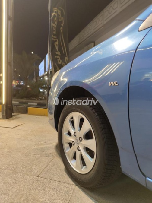 بى واى دى‬ F3 2025 أزرق غامق أوتوماتيك مستعملة للبيع في مدينة نصر - 3