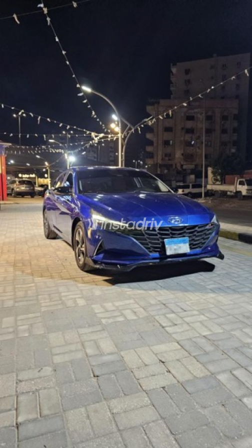Hyundai Elantra 2021 Dark Blue Automatic Used for Sale in Nasr city - 1