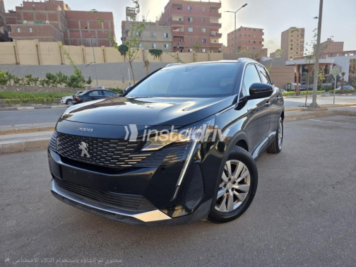 Peugeot 3008 2022 Black Automatic Used for Sale in Nasr city - 4