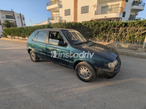 سكودا فيليشيا 1997 أخضر غامق يدوي مستعملة للبيع في شبرا - 2