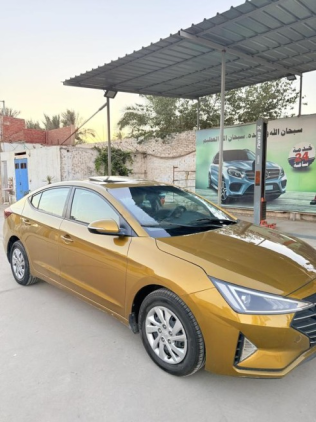 هيونداي إلنترا 2019 ذهبي أوتوماتيك مستعملة للبيع في القاهرة الكبرى ( القاهرة - الجيزة)
