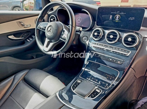 Mercedes GLC 200 2021 Blue Automatic Used for Sale in Alexandria - 3