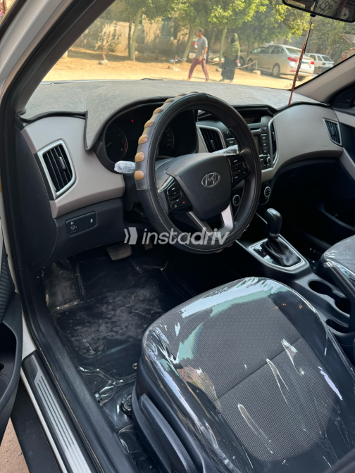 Hyundai Creta 2017 White Automatic Used for Sale in Greater Cairo ( Cairo + Giza) - 2
