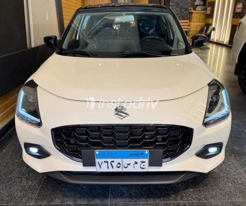 Suzuki Swift 2026 White Automatic Used for Sale in Sheikh Zayed City - 1