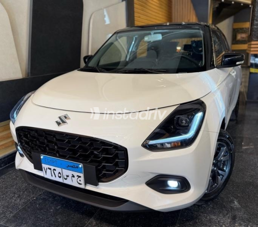 Suzuki Swift 2026 White Automatic Used for Sale in Sheikh Zayed City - 5