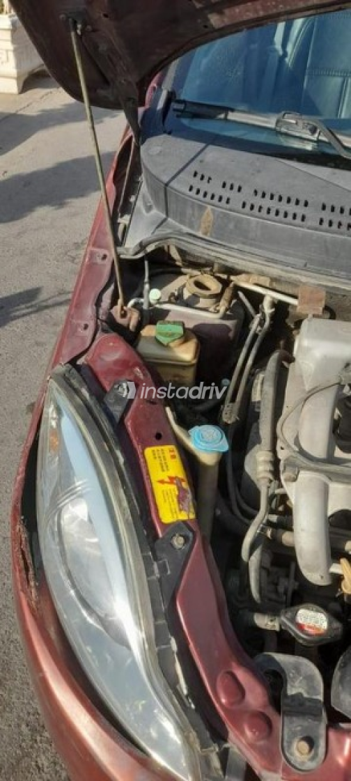 اسبيرانزا A113 2009 أحمر غامق يدوي مستعملة للبيع في الشروق - 4