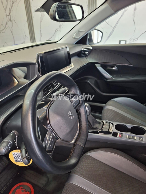 Peugeot 2008 2021 White Automatic Used for Sale in Cairo - 4