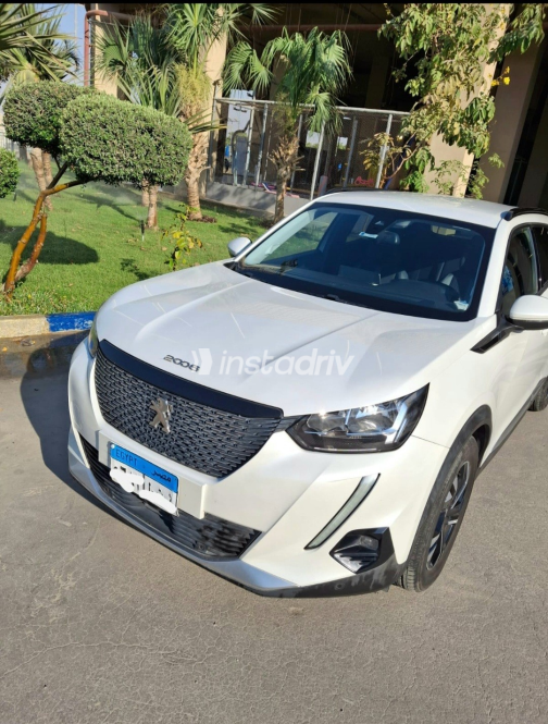 Peugeot 2008 2021 White Automatic Used for Sale in Cairo - 6