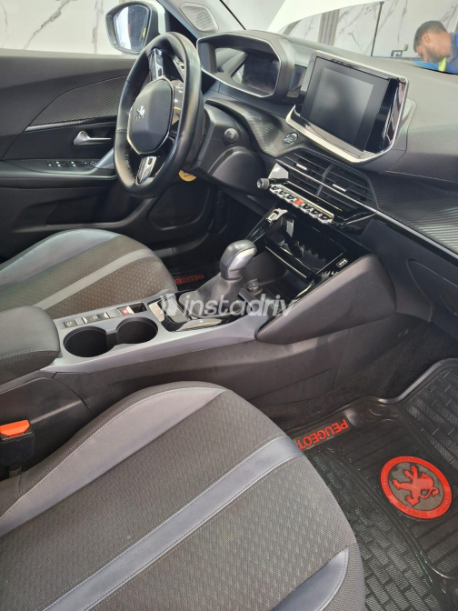 Peugeot 2008 2021 White Automatic Used for Sale in Cairo - 8