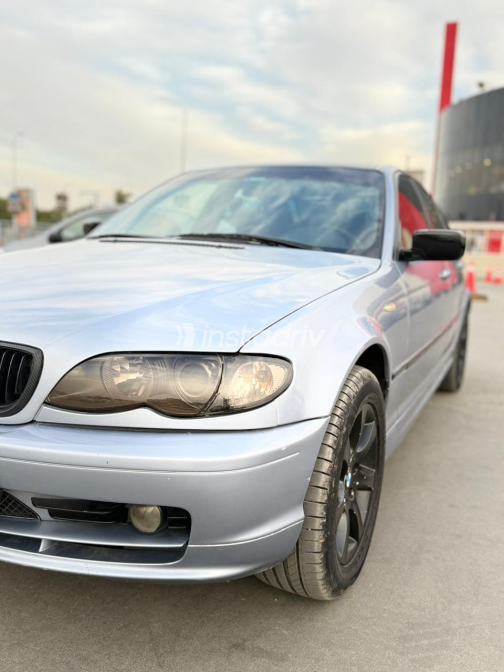 بي ام دبليو 318 2005 أبيض أوتوماتيك مستعملة للبيع في القليوبية‎‎ - 3