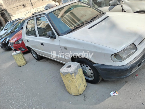 سكودا فيليشيا 1997 أبيض يدوي مستعملة للبيع في القاهرة - 4