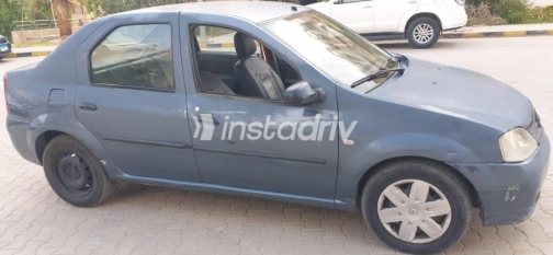 Renault Logan 2009 Petroleum Manual Used for Sale in 6 October - 1