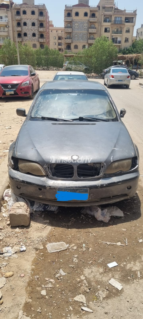 بي ام دبليو 318 2002 رمادي أوتوماتيك مستعملة للبيع في المقطم - 3