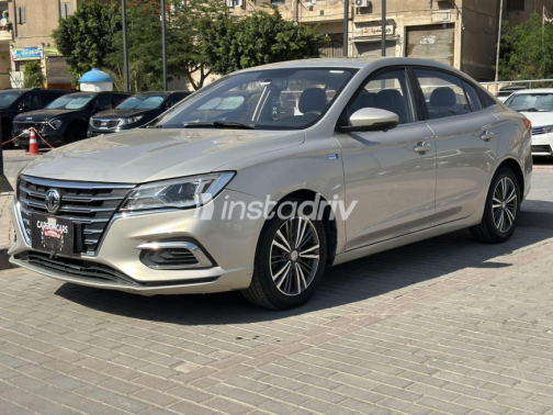 MG 5 2021 Gold Automatic Used for Sale in Nasr city - 2