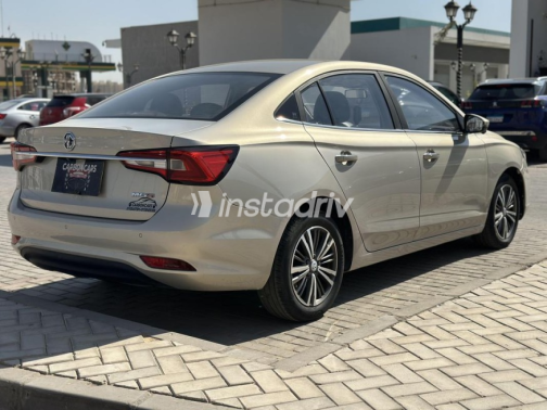 MG 5 2021 Gold Automatic Used for Sale in Nasr city - 6