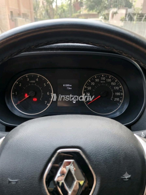رينو داستر 2021 رمادي غامق CVT مستعملة للبيع في البحر الأحمر - 9