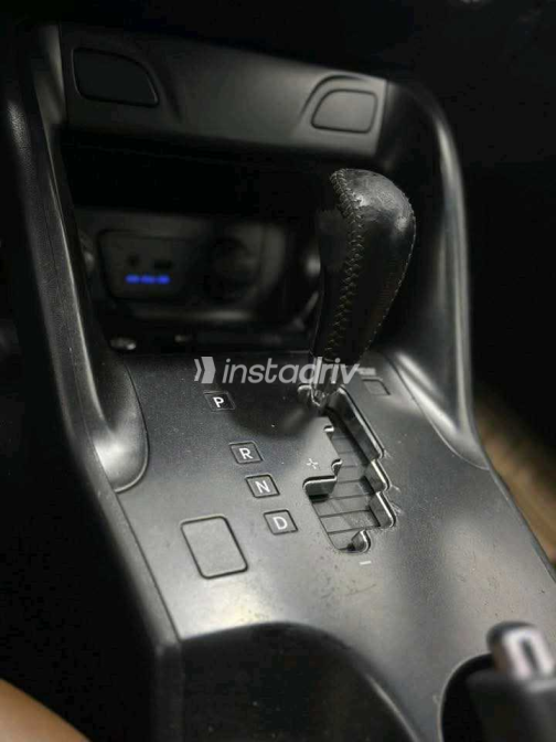 هيونداي IX 35 2015 أسود أوتوماتيك مستعملة للبيع في البحيرة - 1
