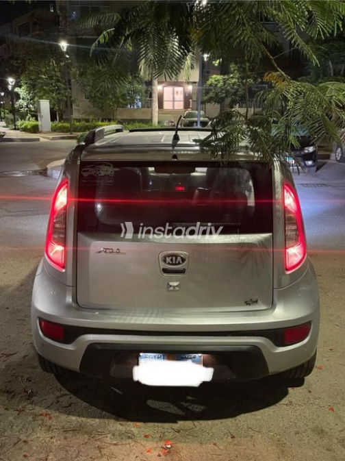 Kia Soul 2013 Silver Automatic Used for Sale in Mansoura - 8