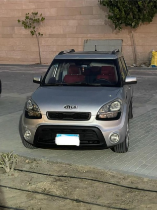 كيا سول 2013 فضي أوتوماتيك مستعملة للبيع في المنصورة