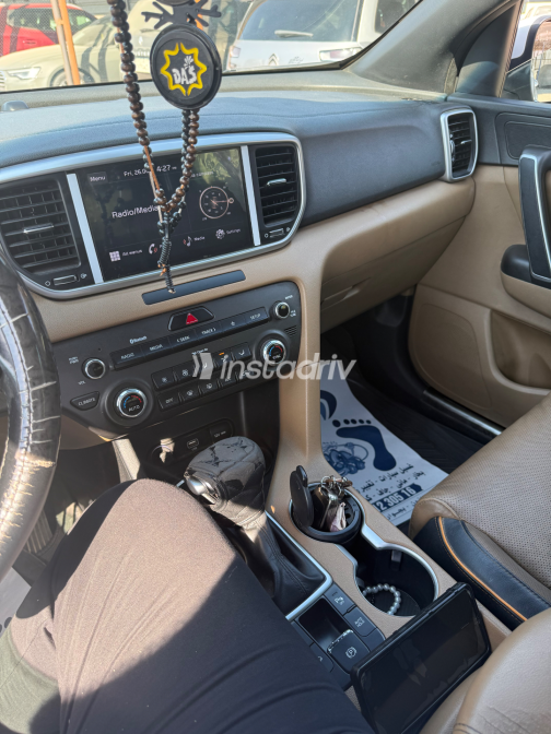 Kia Sportage 2021 White Automatic Used for Sale in Greater Cairo ( Cairo + Giza) - 4