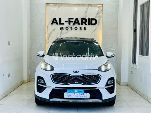 كيا سبورتاج 2020 أبيض أوتوماتيك مستعملة للبيع في القاهرة - 4