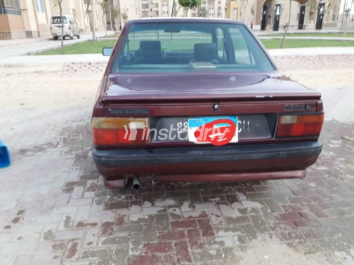 رينو 9 1988 أحمر غامق يدوي مستعملة للبيع في القاهرة - 9