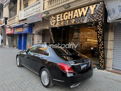 Mercedes C 180 2015 Black Automatic Used for Sale in Alexandria - 5