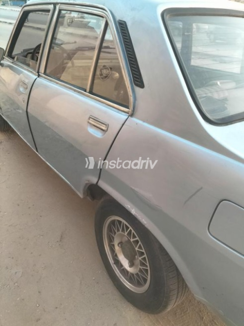 بيجو 504 1977 سماوي يدوي مستعملة للبيع في المعادى - 2