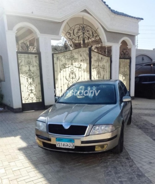 سكودا اوكتافيا A5 2007 برونزي أوتوماتيك مستعملة للبيع في القاهرة - 5